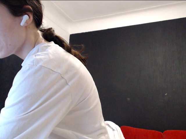Danielle-Morina live cam on BongaCams