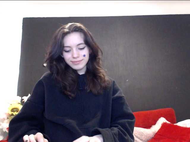 Danielle-Morina live cam on BongaCams