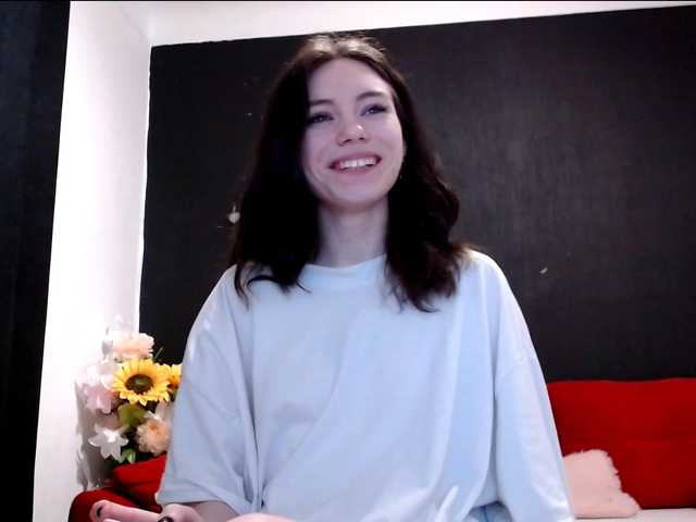 Danielle-Morina live cam on BongaCams