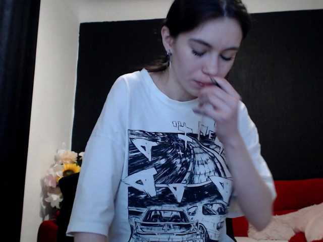 Danielle-Morina live cam on BongaCams