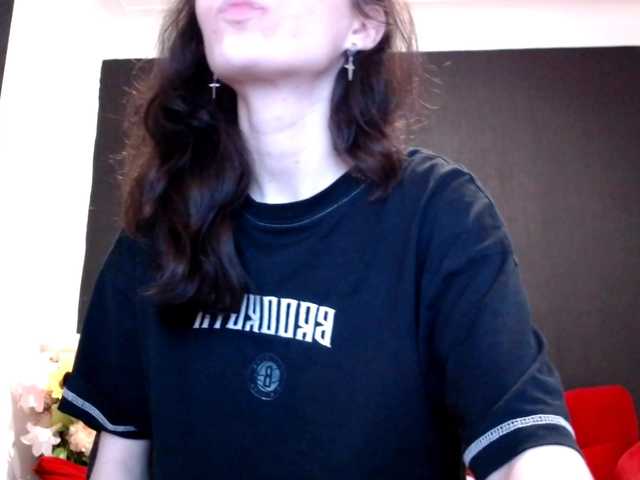 Danielle-Morina live webcam show