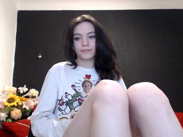 Danielle-Morina live cam on BongaCams