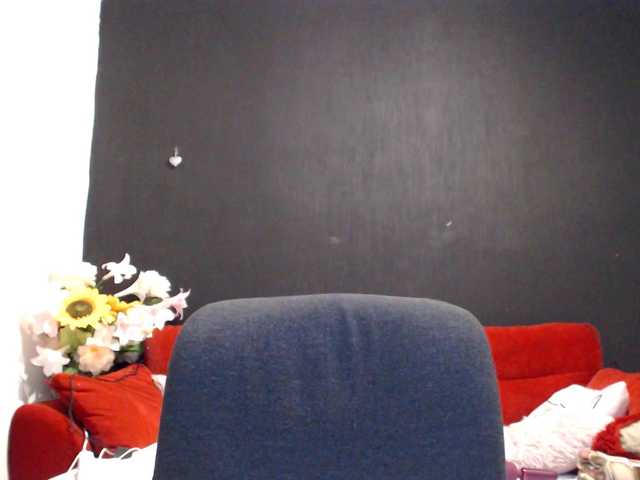 Danielle-Morina live cam on BongaCams