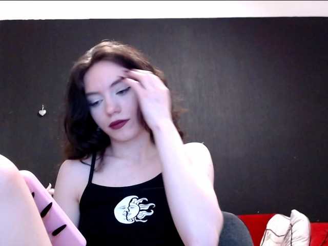 Danielle-Morina live cam on BongaCams