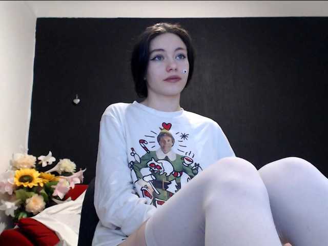 Danielle-Morina live cam on BongaCams