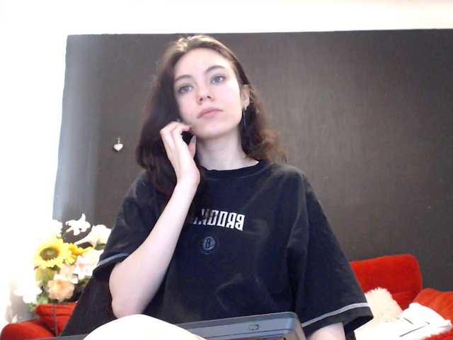 Danielle-Morina live cam on BongaCams