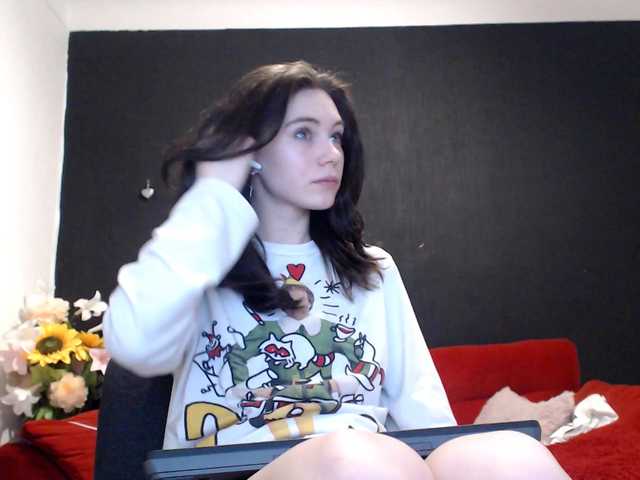 Danielle-Morina live cam on BongaCams