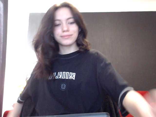 Danielle-Morina live cam on BongaCams