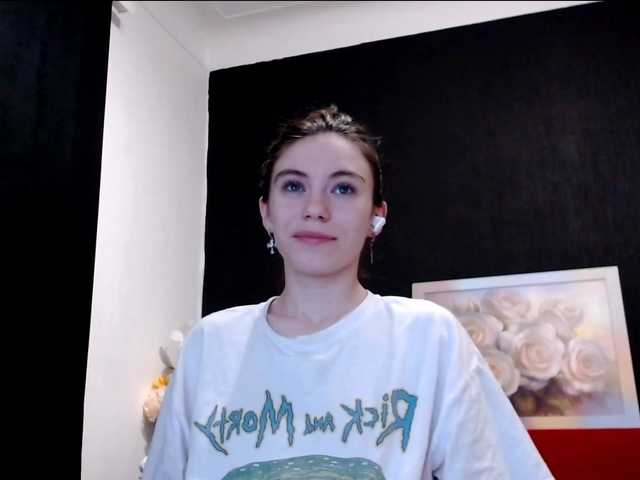 Danielle-Morina live cam on BongaCams