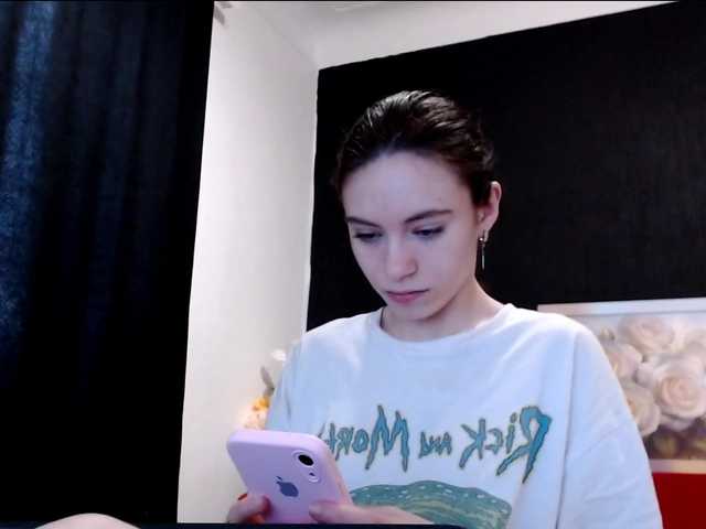 Danielle-Morina live cam on BongaCams