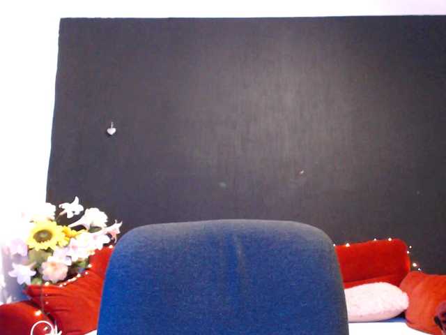 Danielle-Morina live cam on BongaCams