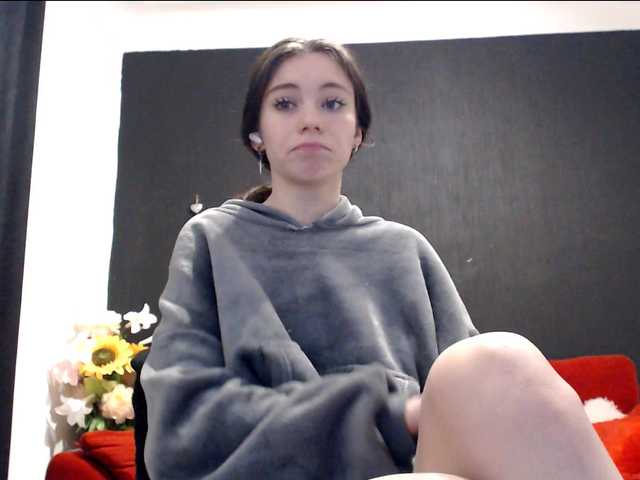 Danielle-Morina live cam on BongaCams