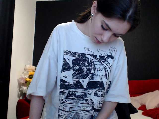 Danielle-Morina live cam on BongaCams