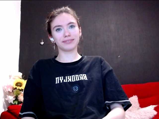 Danielle-Morina live cam on BongaCams