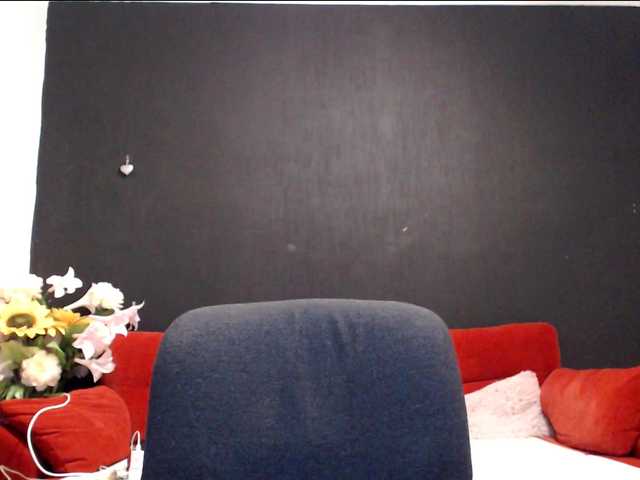 Danielle-Morina live cam on BongaCams