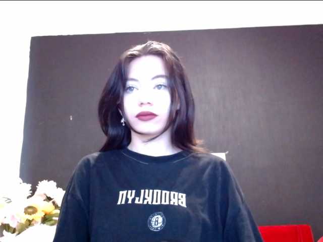 Danielle-Morina live cam on BongaCams
