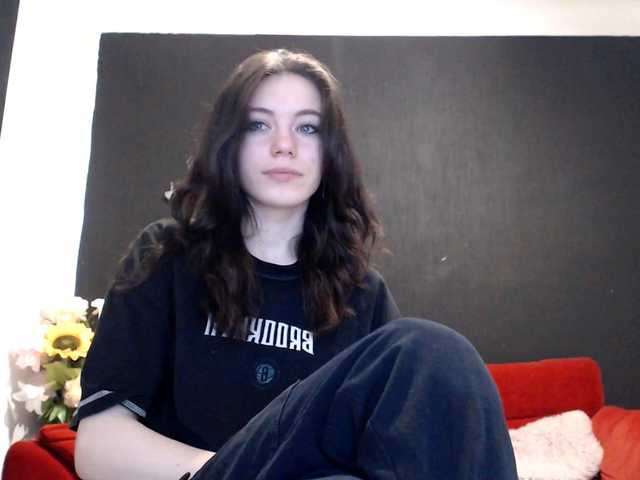 Danielle-Morina live cam on BongaCams