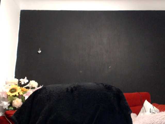 Danielle-Morina live cam on BongaCams