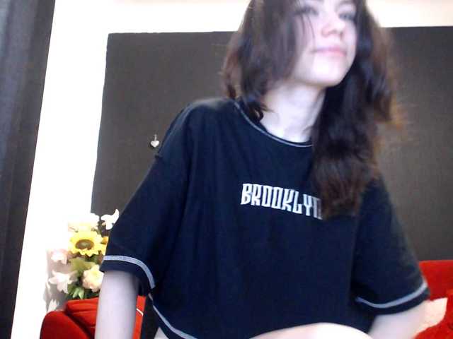 Danielle-Morina live cam on BongaCams