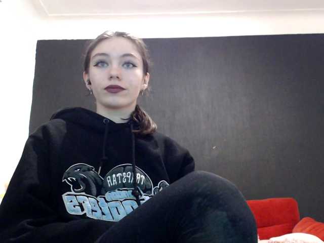 Danielle-Morina live cam on BongaCams