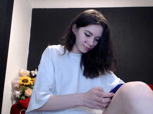 Danielle-Morina live cam on BongaCams