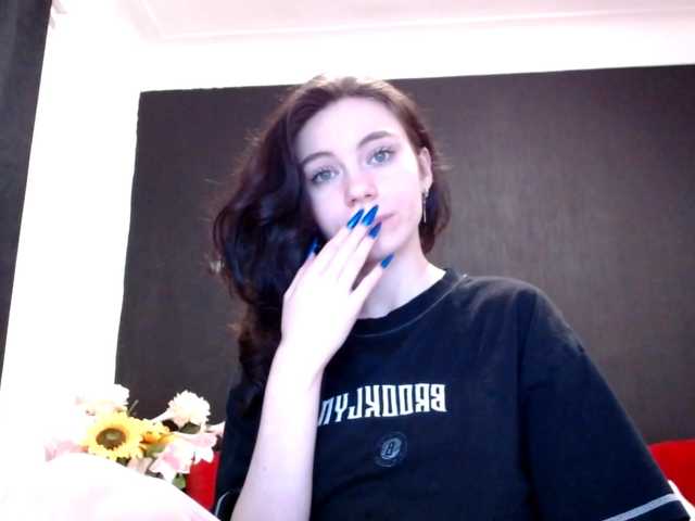Danielle-Morina live cam on BongaCams