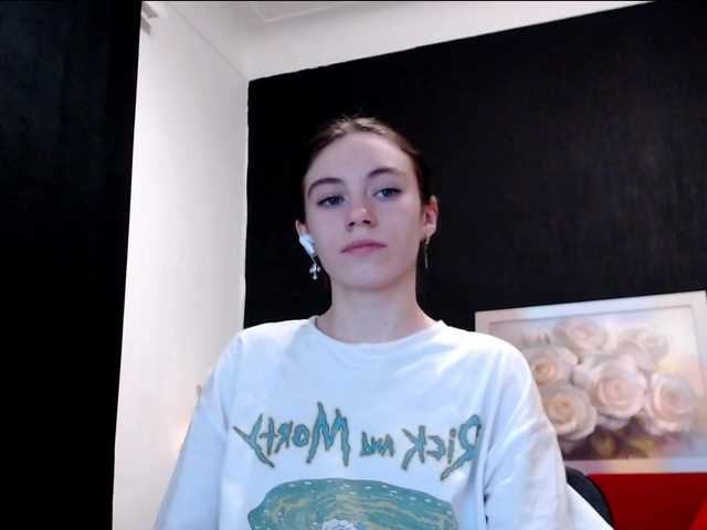 Danielle-Morina live cam on BongaCams