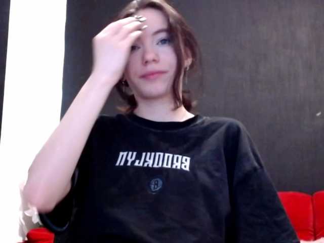 Danielle-Morina live cam on BongaCams