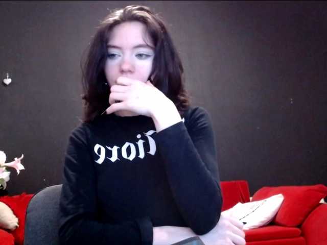Danielle-Morina live cam on BongaCams