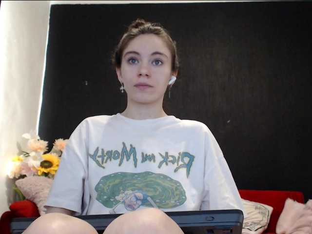 Danielle-Morina live cam on BongaCams