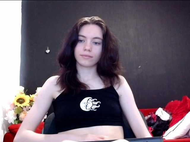 Danielle-Morina live cam on BongaCams