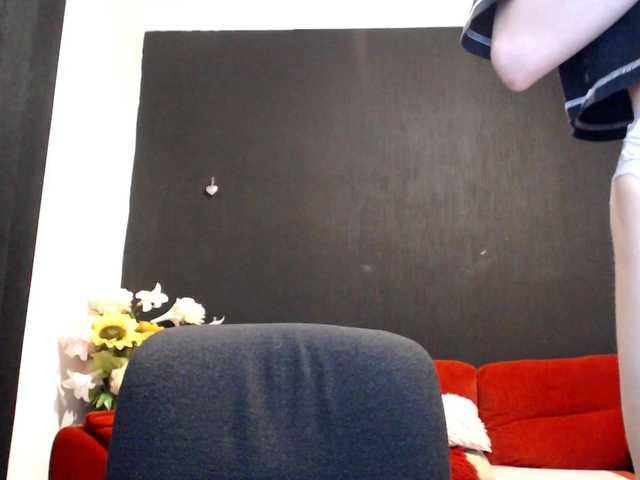 Danielle-Morina live cam on BongaCams
