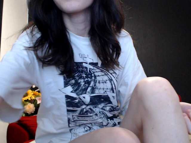 Danielle-Morina live cam on BongaCams