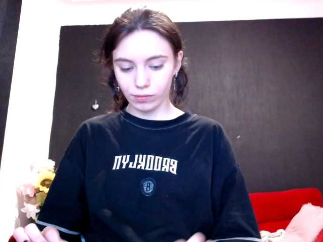 Danielle-Morina live webcam show