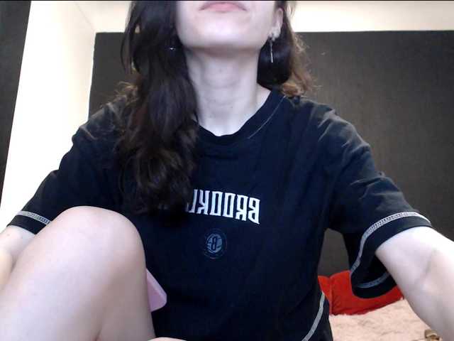Danielle-Morina live cam on BongaCams