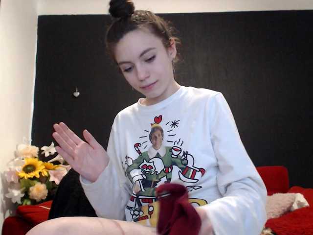 Danielle-Morina live cam on BongaCams