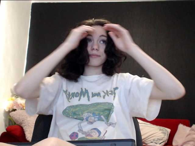 Danielle-Morina live cam on BongaCams