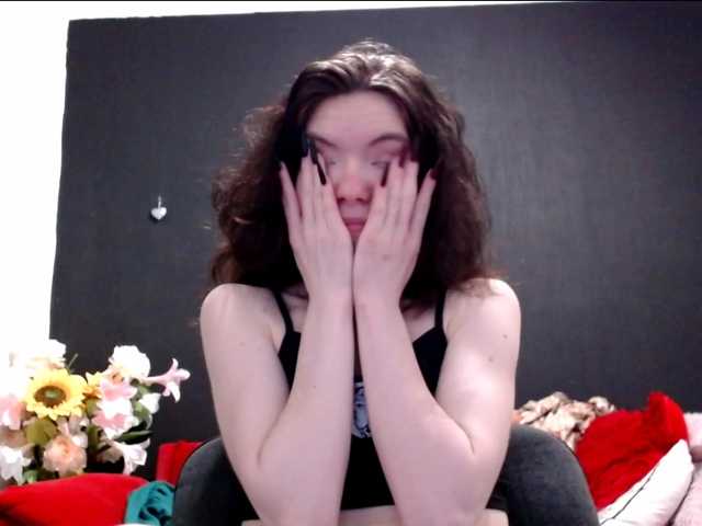 Danielle-Morina live cam on BongaCams