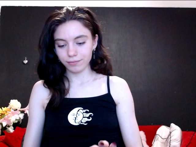 Danielle-Morina live cam on BongaCams