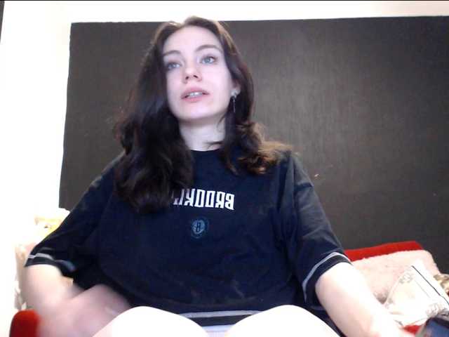 Danielle-Morina live cam on BongaCams