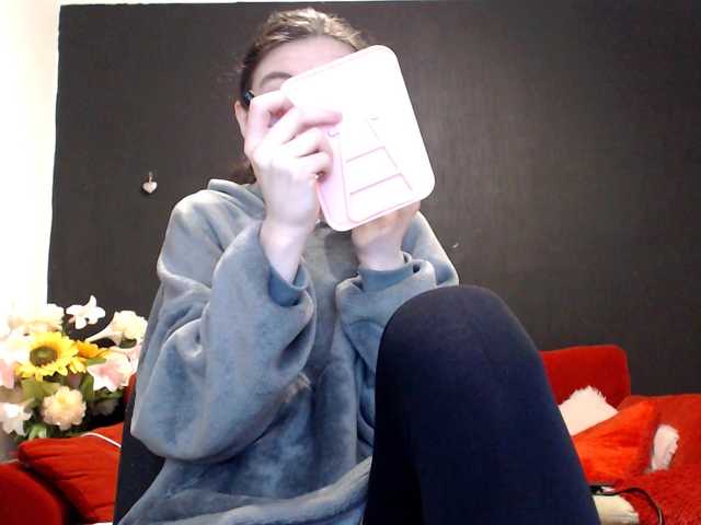 Danielle-Morina live cam on BongaCams