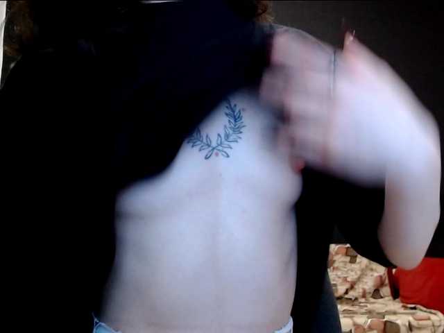 Danielle-Morina live cam on BongaCams