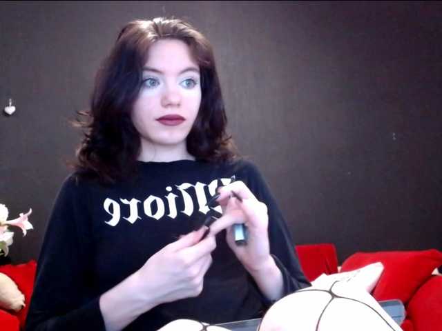 Danielle-Morina live cam on BongaCams
