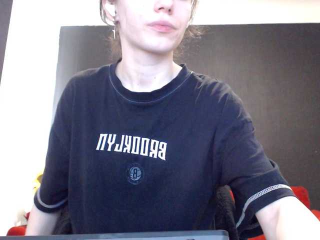 Danielle-Morina live cam on BongaCams