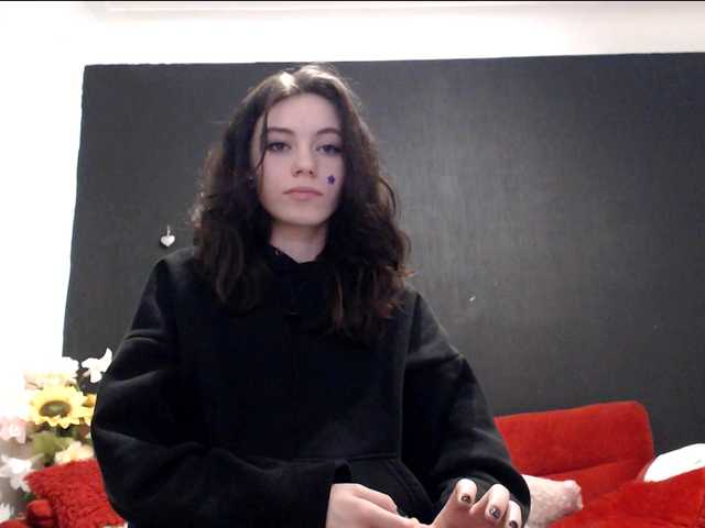 Danielle-Morina live cam on BongaCams