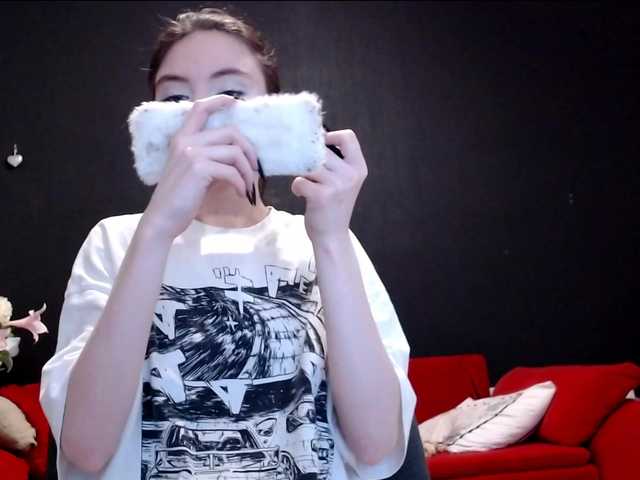 Danielle-Morina live cam on BongaCams