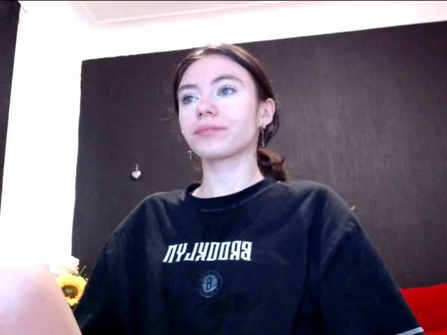 Danielle-Morina live cam on BongaCams