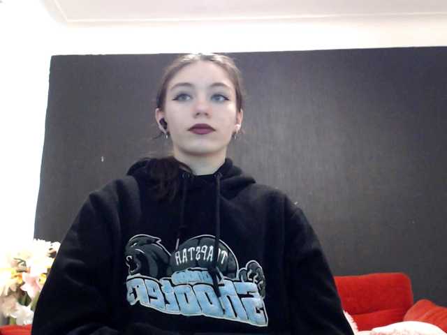 Danielle-Morina live cam on BongaCams