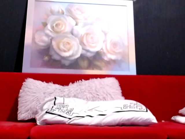 Danielle-Morina live cam on BongaCams