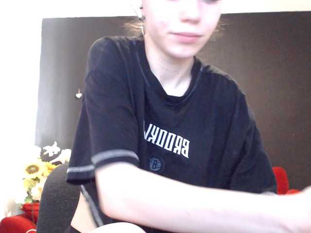 Danielle-Morina live cam on BongaCams